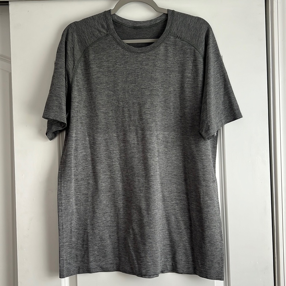 Lululemon Vent Tech Short Sleeve Tee